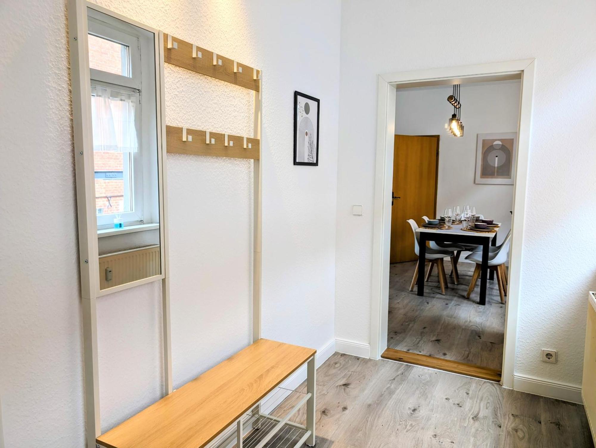 Casa Apartment Modern Vintage Flexibilitaet Pur- Perfektes Apartment Fuer Familien Und Geschaeftsreisende 5 Schlafplaetze, Vollausstattung, Amazon Prime & Parkplatz Inklusive Magdeburgo Exterior foto