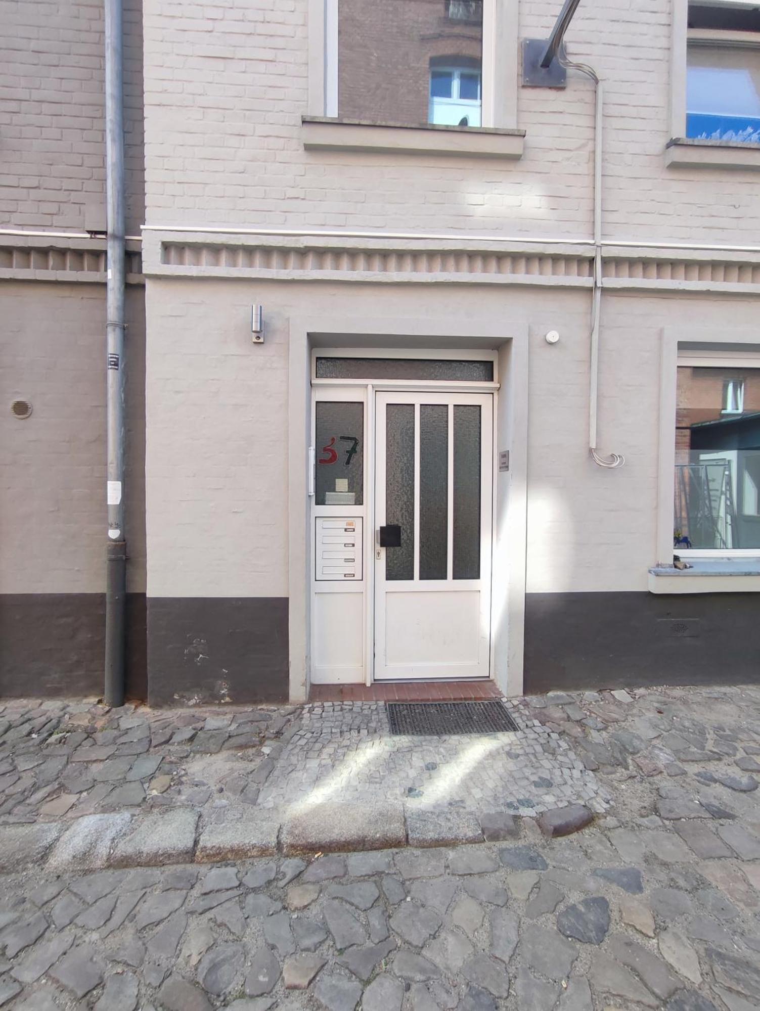 Casa Apartment Modern Vintage Flexibilitaet Pur- Perfektes Apartment Fuer Familien Und Geschaeftsreisende 5 Schlafplaetze, Vollausstattung, Amazon Prime & Parkplatz Inklusive Magdeburgo Exterior foto